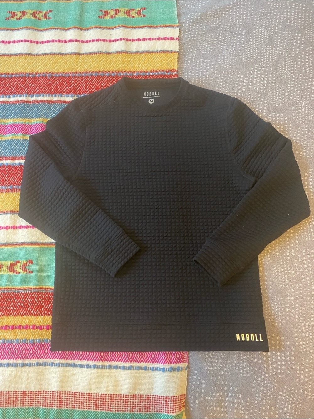 NOBULL Black quilted Crewneck pullover sweatshirt - size medium